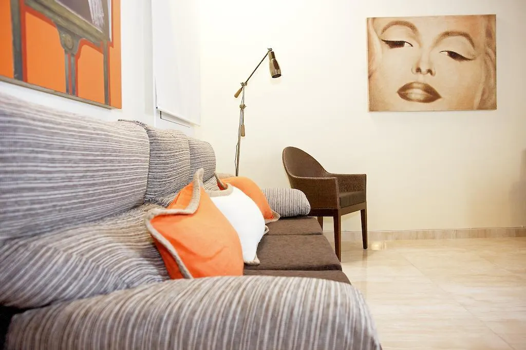 Bbarcelona Ramblas Apartment Spain