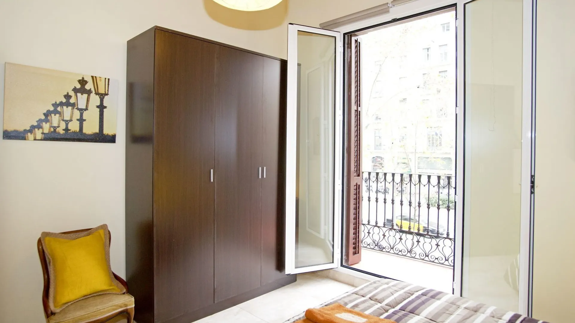 Bbarcelona Ramblas Apartment Barcelona